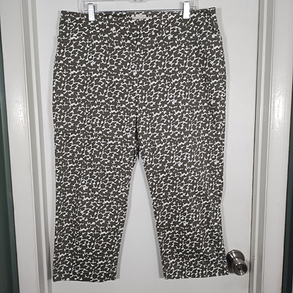 Talbots Curvy 16 Crop Capri Pants Trousers Olive Green & White Pockets Stretch